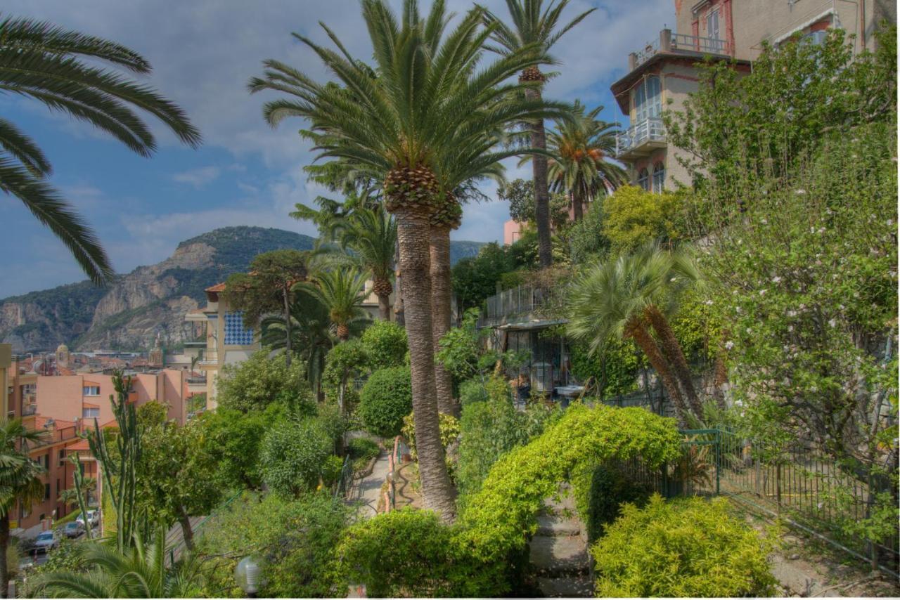 Hotel Deutsche Familien Finale Ligure Ngoại thất bức ảnh