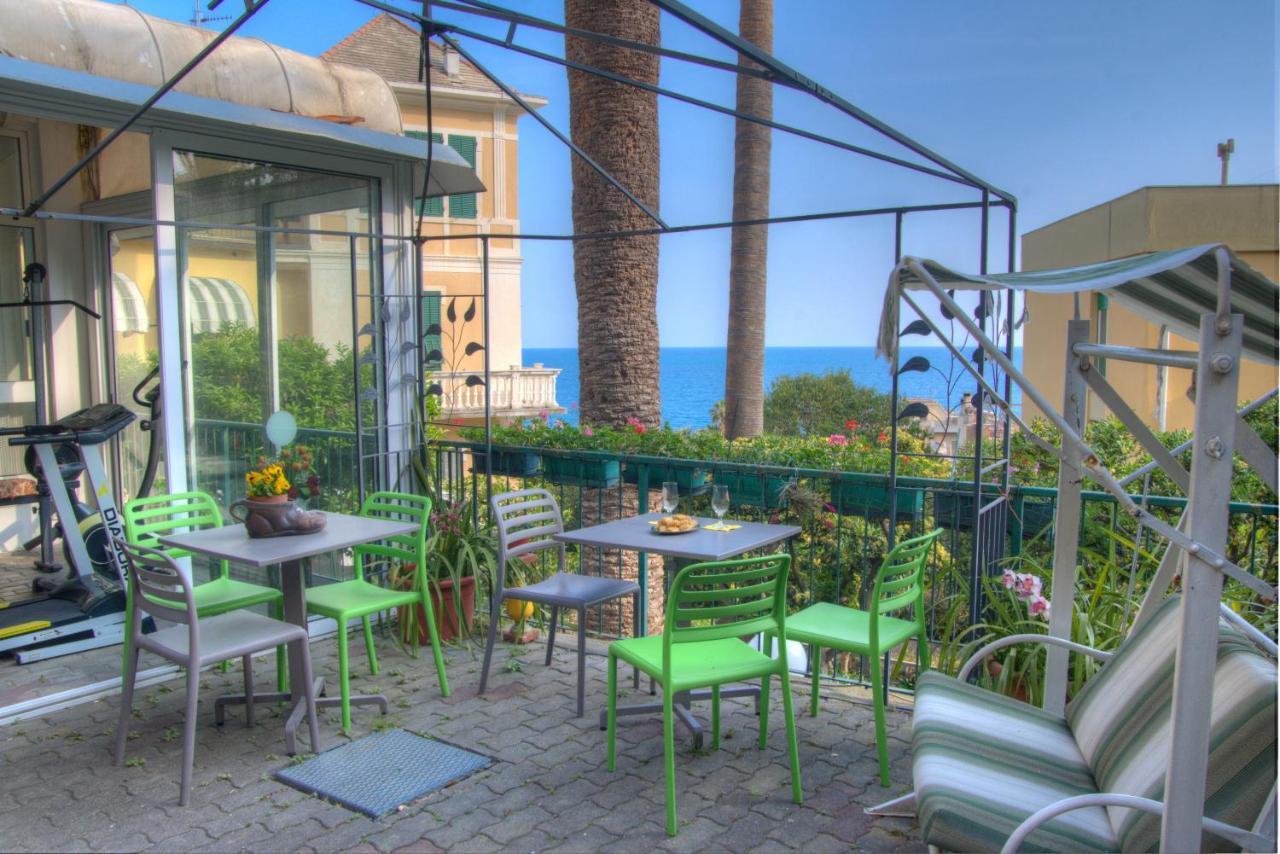 Hotel Deutsche Familien Finale Ligure Ngoại thất bức ảnh